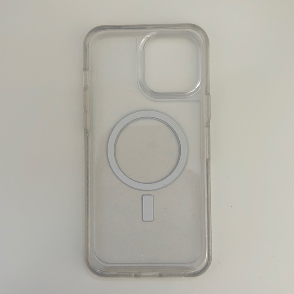 Otter box iPhone 12 Pro Max with mag safe. Glitter clear.